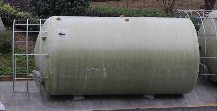 玻璃鋼酸堿儲罐 玻璃鋼酸堿儲罐